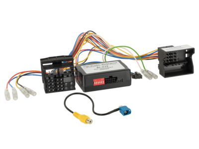 Bildeinspeisung Rückfahrkamera MB Vito(W447) OEM Audio 15